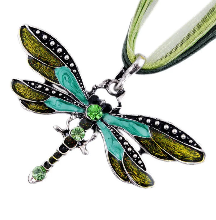 Přívěsek ve tvaru vážky z krystalu
