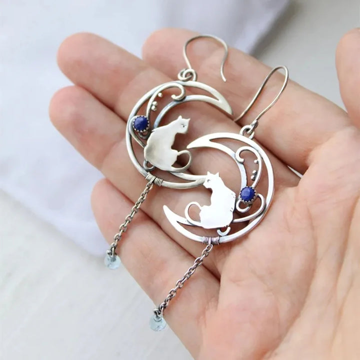 Náušnice Kočka Měsíce – Vintage Křížová Kreace s Drahokamem z Lapis Lazuli